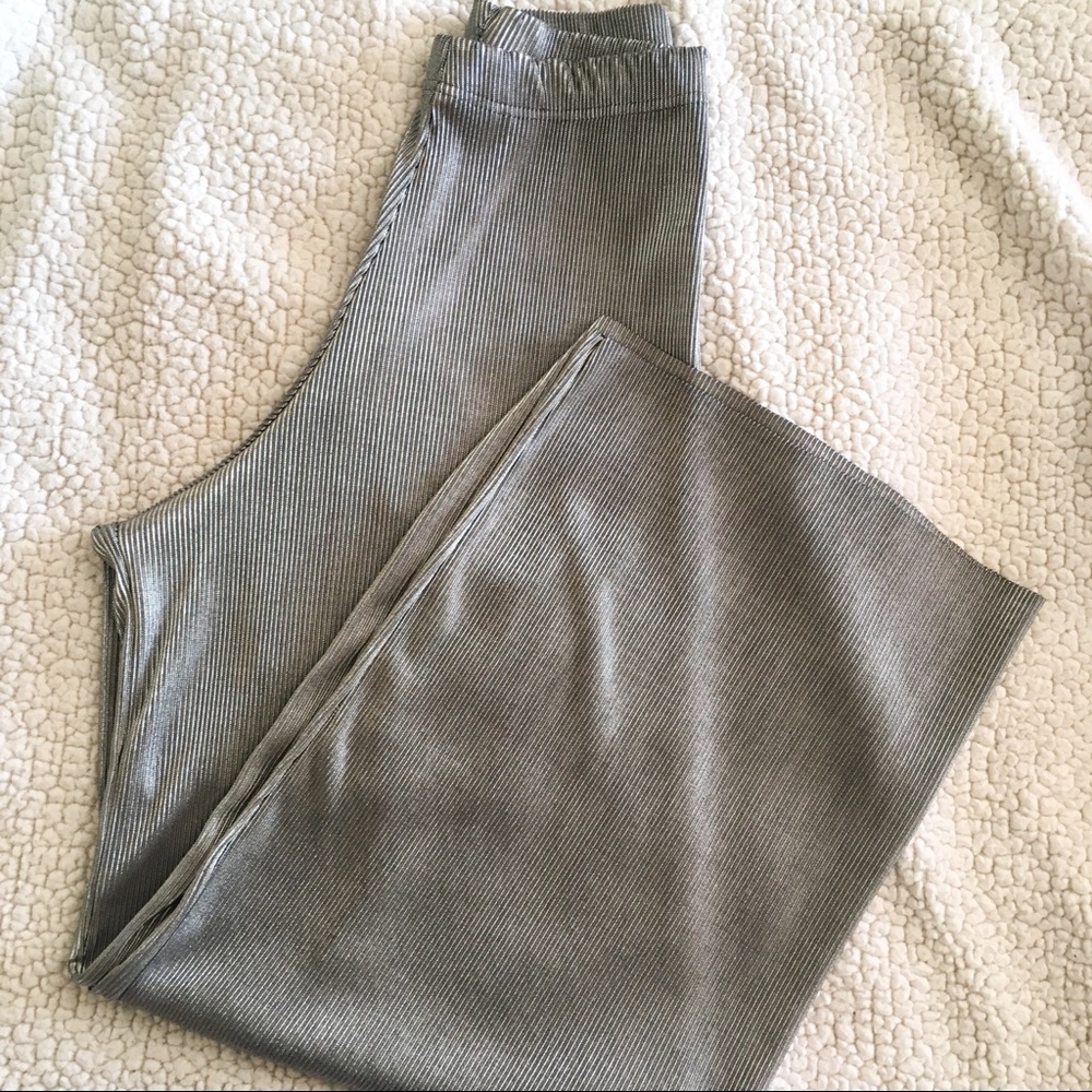 Silver wide leg stretchy pants